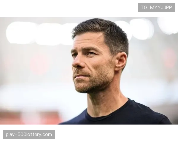 勒沃库森主帅阿隆索谈双线争冠：球队的信心已达到顶峰