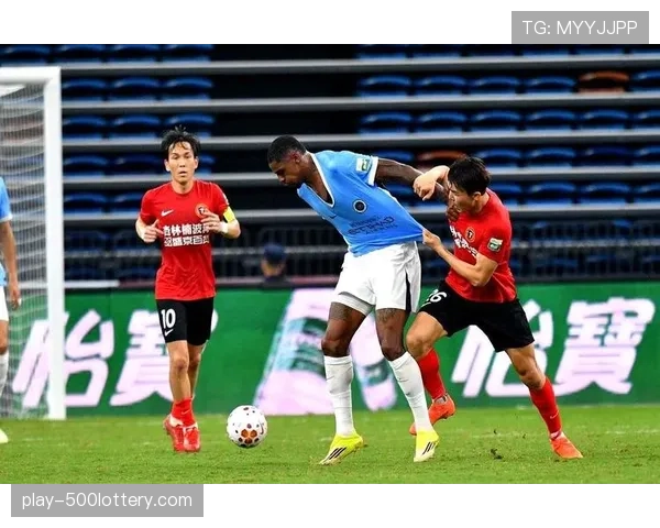 深圳新鹏城1-0击败辽宁铁人，结束三连败重回前六